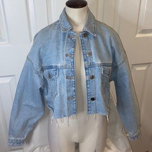 LIKENEW Zara lightwash distressed cropped denim jacket
